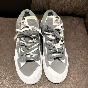 Brand new (worn 3-4 times) unisex Nike Blazer Lows